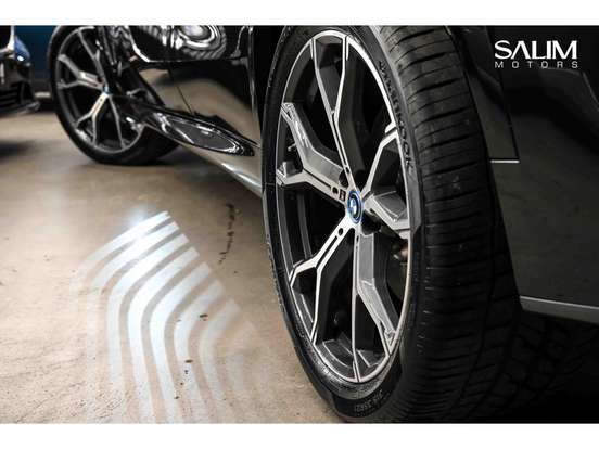 BMW-X5-2023