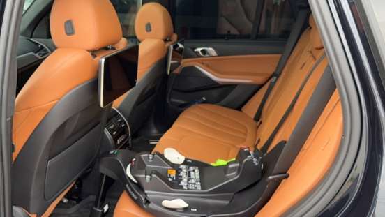 BMW-X5-2023