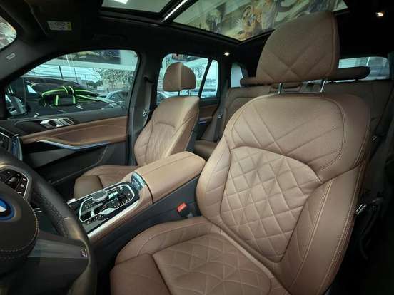 BMW-X5-2025