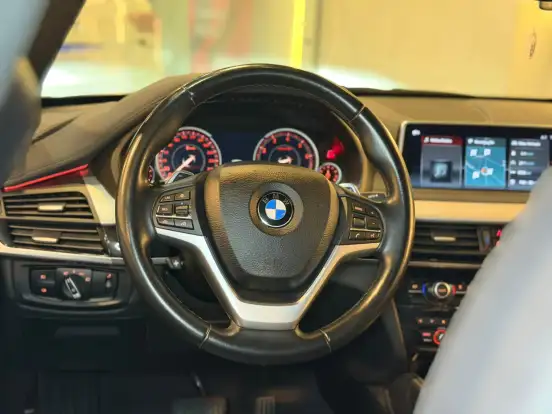 BMW-X6-2019