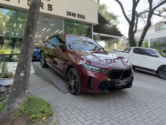 BMW-X6-2023