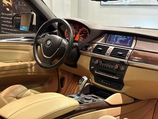 BMW-X6-2012