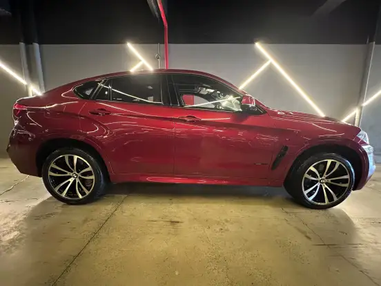 BMW-X6-4.4 50I 4X4 COUPÉ 8 CILINDROS 32V BI-TURBO GASOLINA 4P AUTOMÁTICO BMW-X6-2014