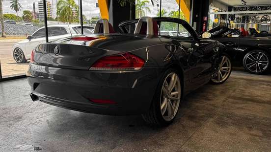 BMW-Z4-2013