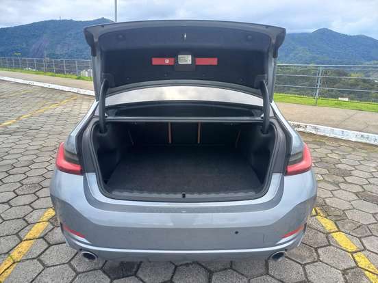 BMW-320i-2.0 16V TURBO FLEX GP AUTOMÁTICO BMW-320i-2024