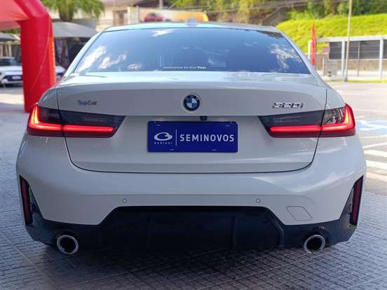BMW-320i-2.0 16V TURBO FLEX M SPORT AUTOMÁTICO BMW-320i-2023
