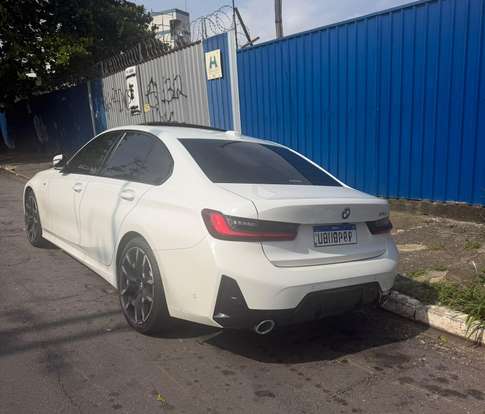 BMW-320i-2025
