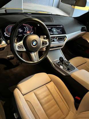 BMW-320i-2022