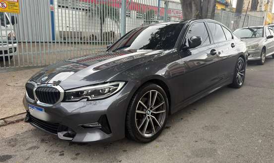 BMW-320i-2020