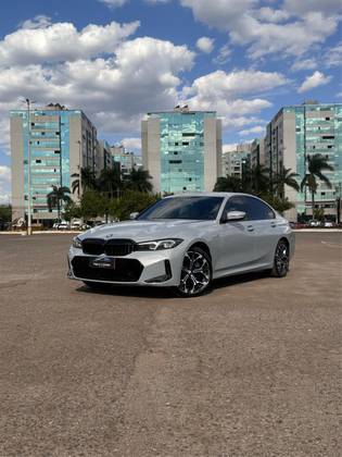 BMW 330e 2.0 16V TURBO HÍBRIDO M SPORT AUTOMÁTICO