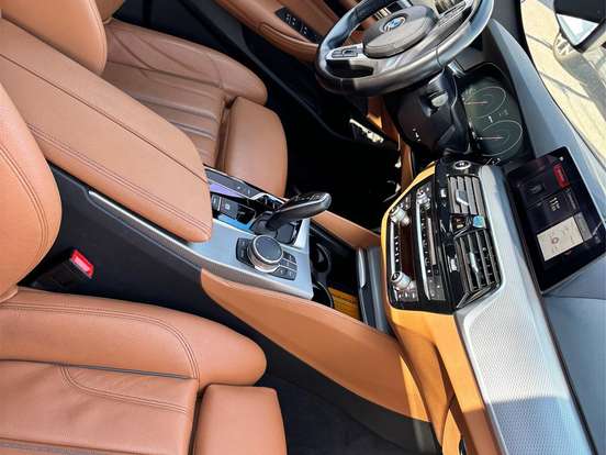 BMW-530e-2.0 16V TWINPOWER HÍBRIDO M SPORT AUTOMÁTICO BMW-530e-2019