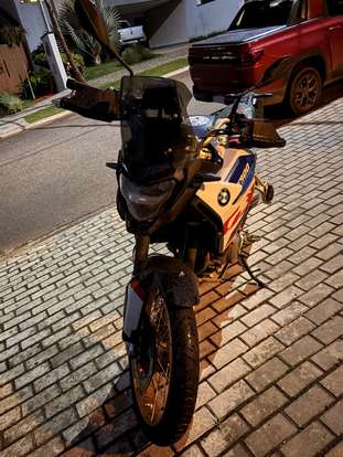 BMW-F 900 GS TROPHY BMW-F 900 GS TROPHY-2025