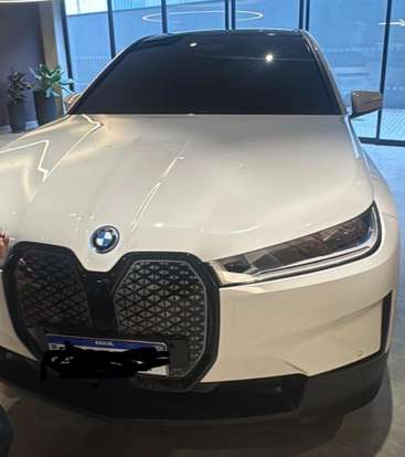 BMW-iX-2022