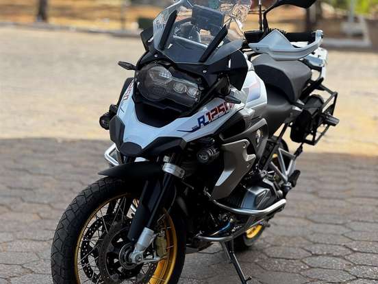 BMW-R 1250 GS PREMIUM BMW-R 1250 GS PREMIUM-2021