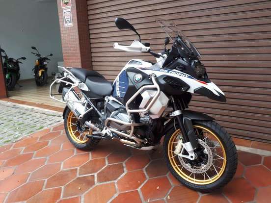 BMW-R 1250 GS ADVENTURE PREMIUM-2023