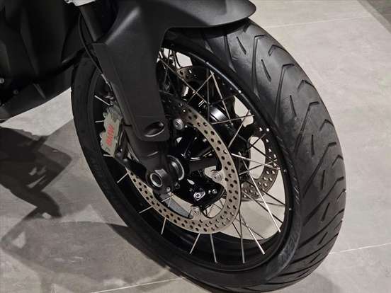 BMW-R 1300 GS ADVENTURE TRIPLE BLACK-2025