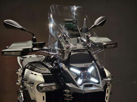 BMW-R 1300 GS ADVENTURE TRIPLE BLACK-2025