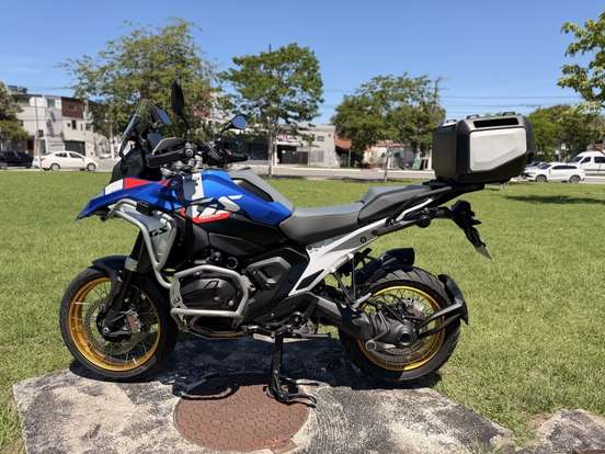 BMW-R 1300 GS TROPHY BMW-R 1300 GS TROPHY-2024