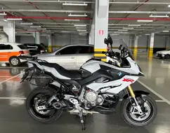 BMW S 1000 XR BMW S 1000 XR