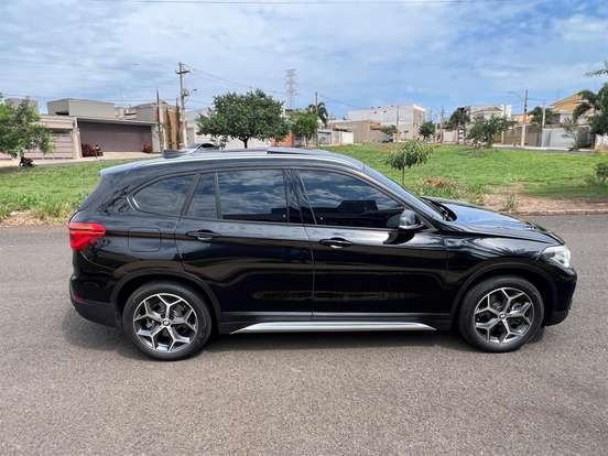 BMW-X1-2019