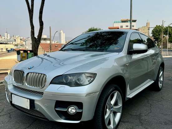 BMW-X6-4.4 50I 4X4 COUPÉ 8 CILINDROS 32V BI-TURBO GASOLINA 4P AUTOMÁTICO BMW-X6-2009