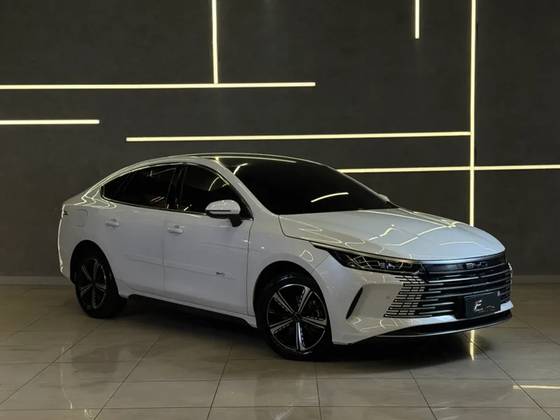 BYD KING 1.5 DM-I PHEV GS AUTOMÁTICO