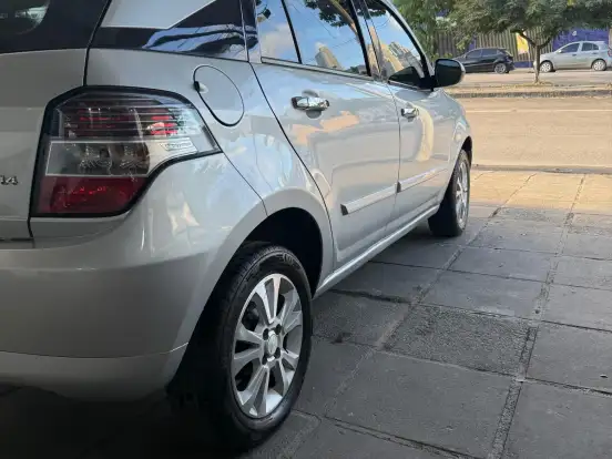 CHEVROLET-AGILE-1.4 MPFI LTZ 8V FLEX 4P MANUAL CHEVROLET-AGILE-2013