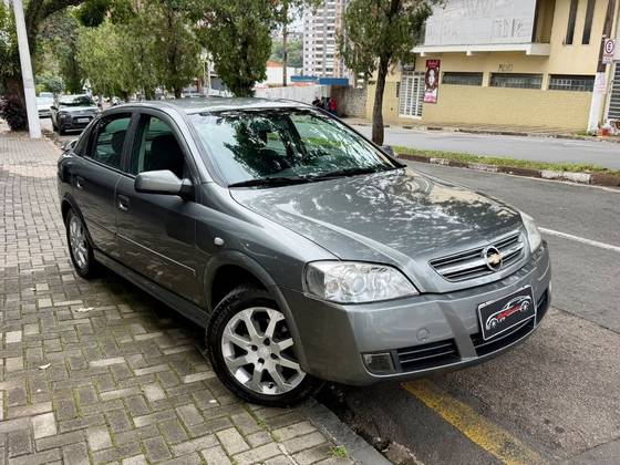 CHEVROLET ASTRA 2.0 MPFI ADVANTAGE 8V FLEX 4P MANUAL