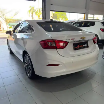 CHEVROLET-CRUZE-2018