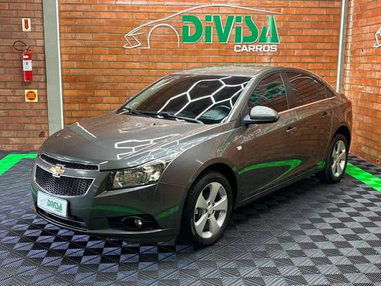 CHEVROLET-CRUZE-2014
