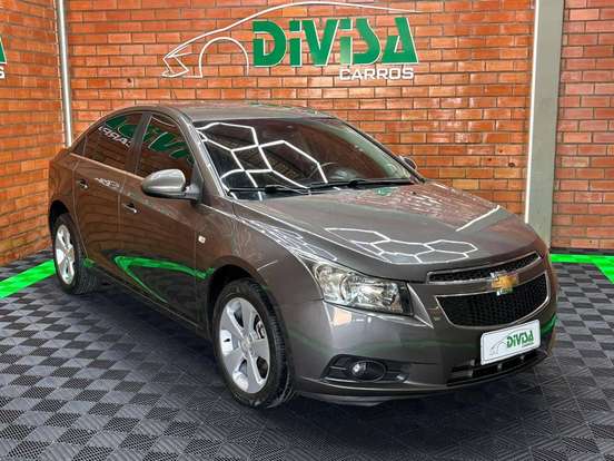 CHEVROLET-CRUZE-2014
