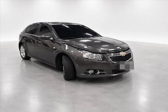CHEVROLET CRUZE 1.8 LT 16V FLEX 4P MANUAL