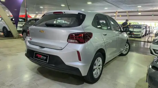 CHEVROLET-ONIX-2022
