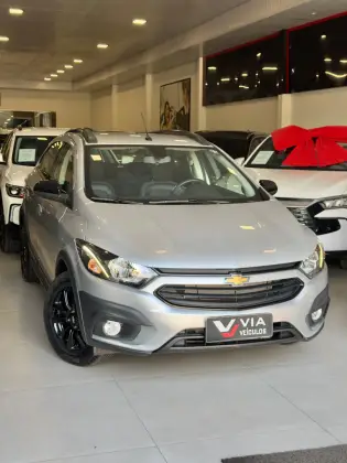 CHEVROLET ONIX 1.4 MPFI ACTIV 8V FLEX 4P AUTOMÁTICO