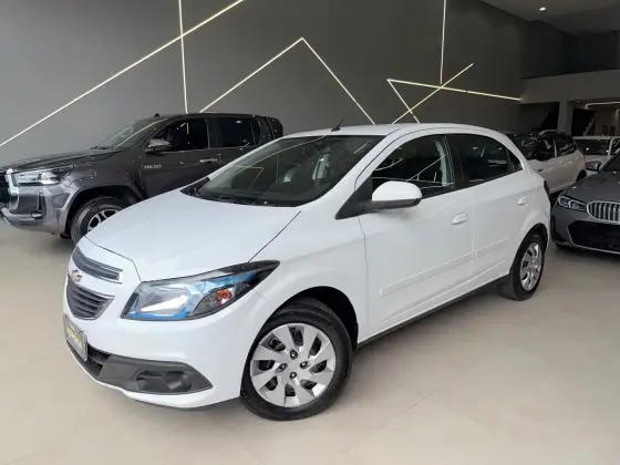 CHEVROLET ONIX 1.4 MPFI LT 8V FLEX 4P MANUAL
