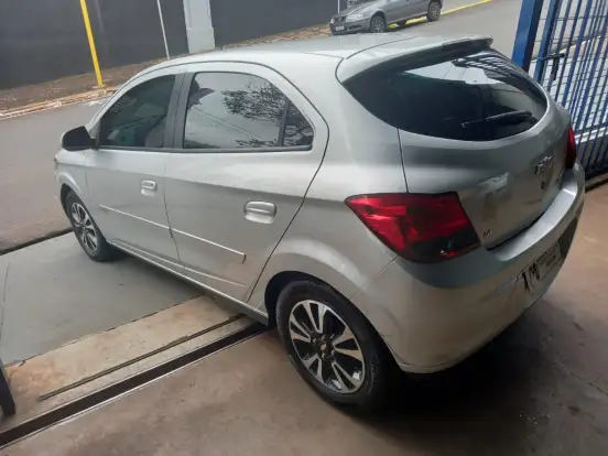 CHEVROLET-ONIX-1.4 MPFI LTZ 8V FLEX 4P MANUAL CHEVROLET-ONIX-2013