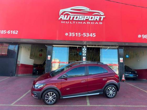 CHEVROLET ONIX 1.4 MPFI ACTIV 8V FLEX 4P AUTOMÁTICO
