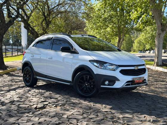 CHEVROLET ONIX 1.4 MPFI ACTIV 8V FLEX 4P MANUAL