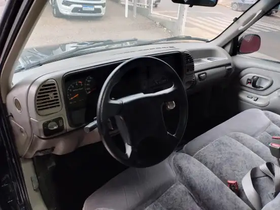 CHEVROLET-SILVERADO-4.2 D-20 4X2 CS 18V TURBO INTERCOOLER DIESEL 2P MANUAL CHEVROLET-SILVERADO-2001