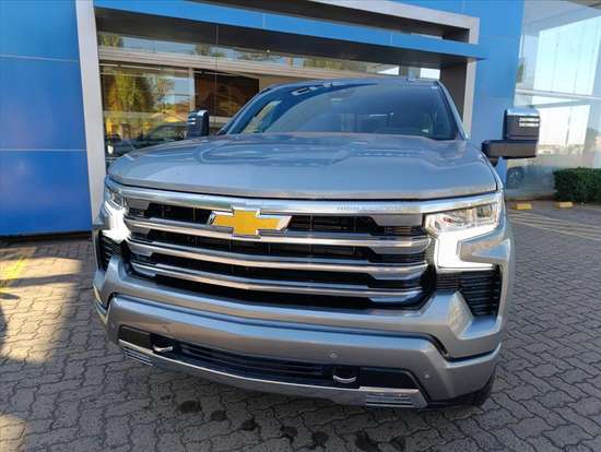 CHEVROLET-SILVERADO-2025