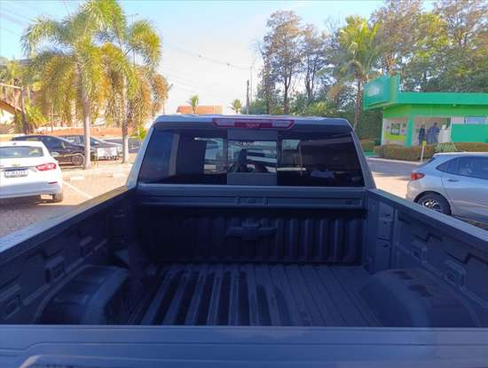 CHEVROLET-SILVERADO-2025