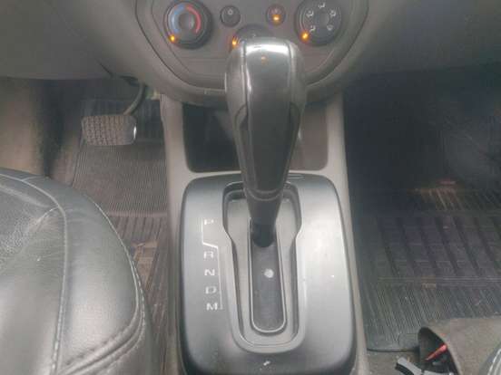 CHEVROLET-SPIN-1.8 LT 8V FLEX 4P AUTOMÁTICO CHEVROLET-SPIN-2013