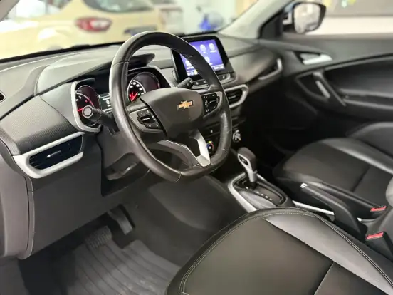CHEVROLET-TRACKER-2025