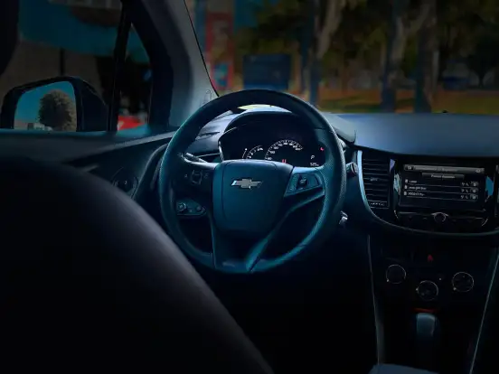 CHEVROLET-TRACKER-2017