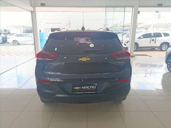 CHEVROLET-TRACKER-2024