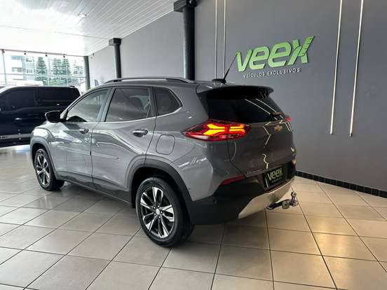 CHEVROLET-TRACKER-2021