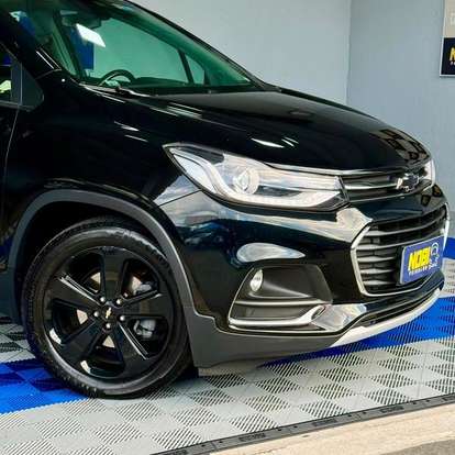 CHEVROLET-TRACKER-2018