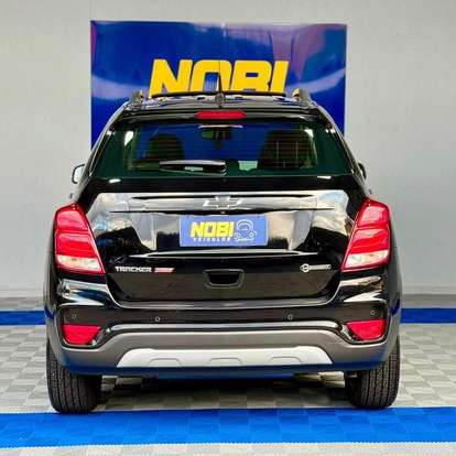 CHEVROLET-TRACKER-2018