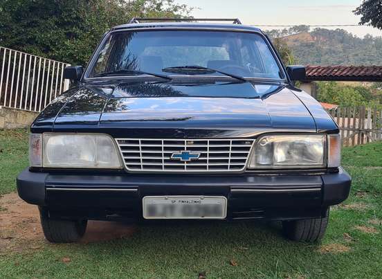 CHEVROLET-CARAVAN-1990