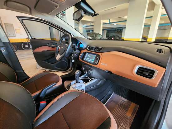 CHEVROLET-ONIX-1.4 MPFI ACTIV 8V FLEX 4P AUTOMÁTICO CHEVROLET-ONIX-2018